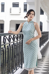 Sky Cut-In Qipao