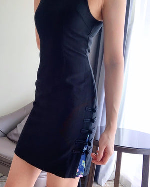 Ebony Linen Qipao with Side Buttons