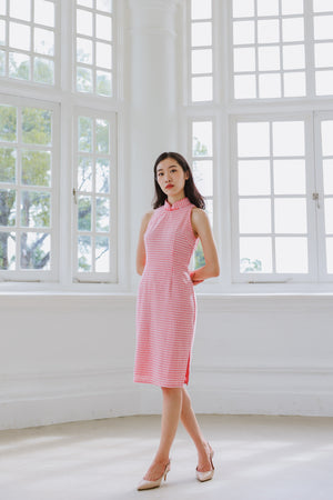 Begonia Cut-In Sleeve Qipao