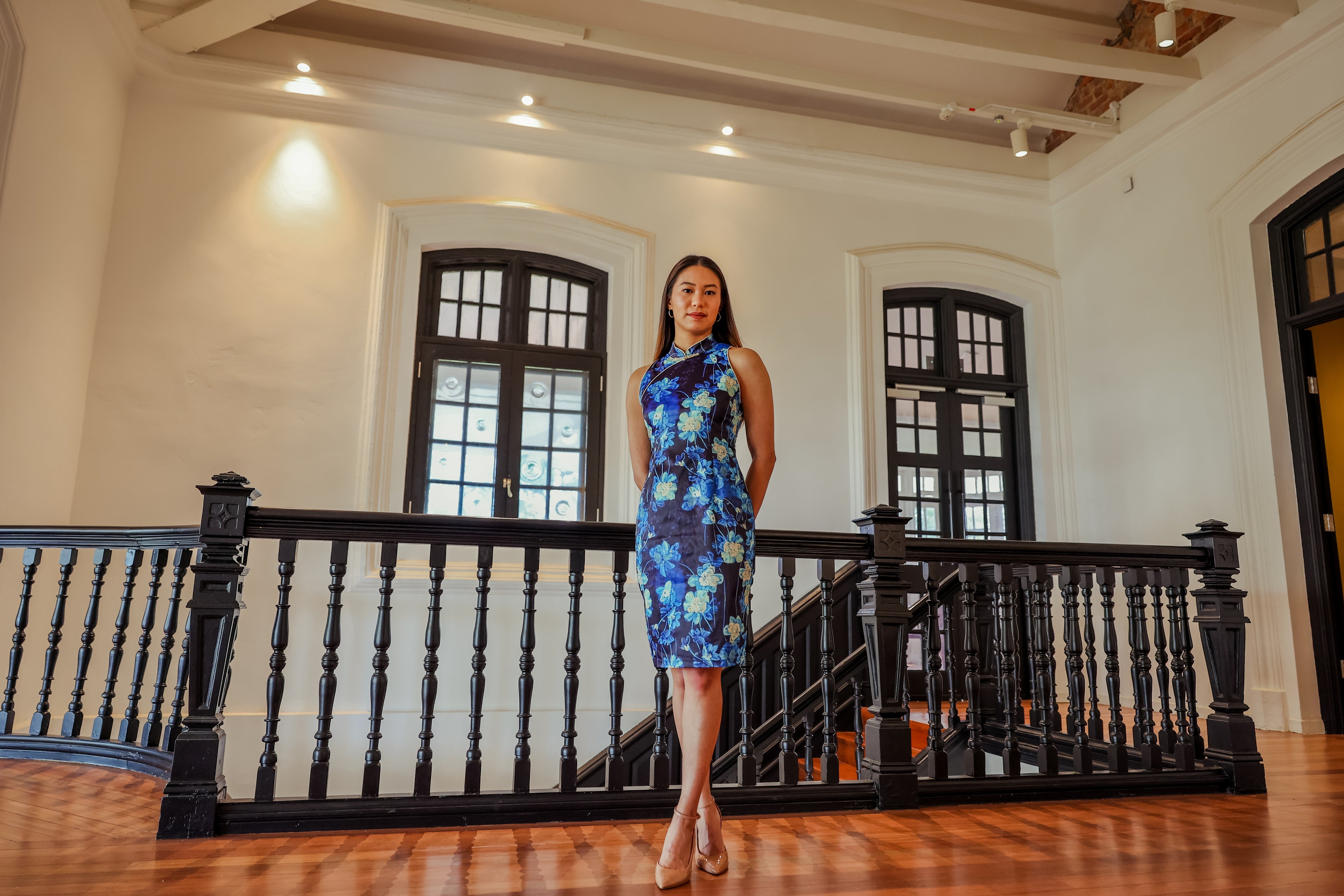 Cerulean Cut-In Sleeve Qipao