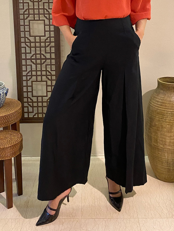Box Pleat Flare Pants